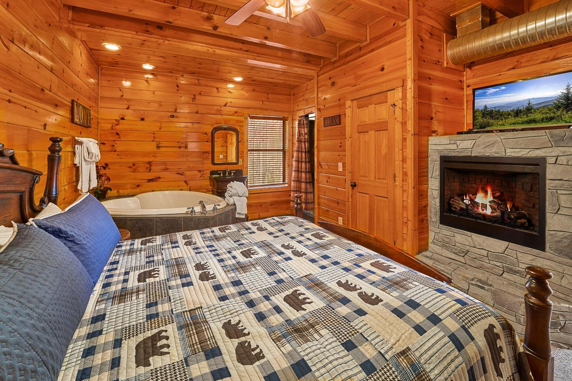 Snuggled Inn Holiday Home Gatlinburg Exterior photo