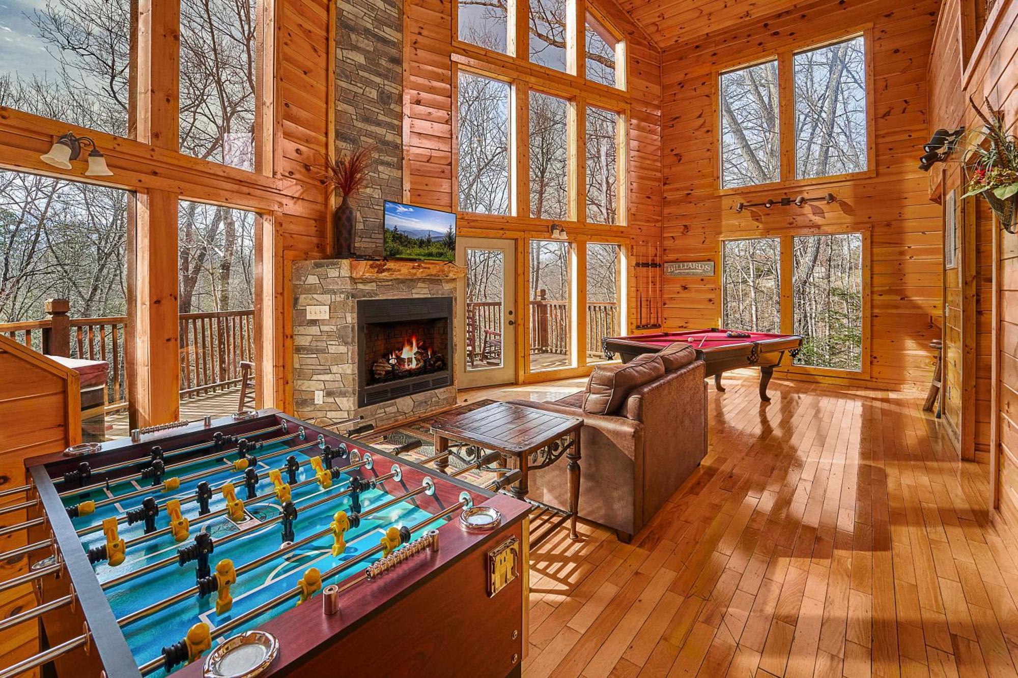 Snuggled Inn Holiday Home Gatlinburg Exterior photo