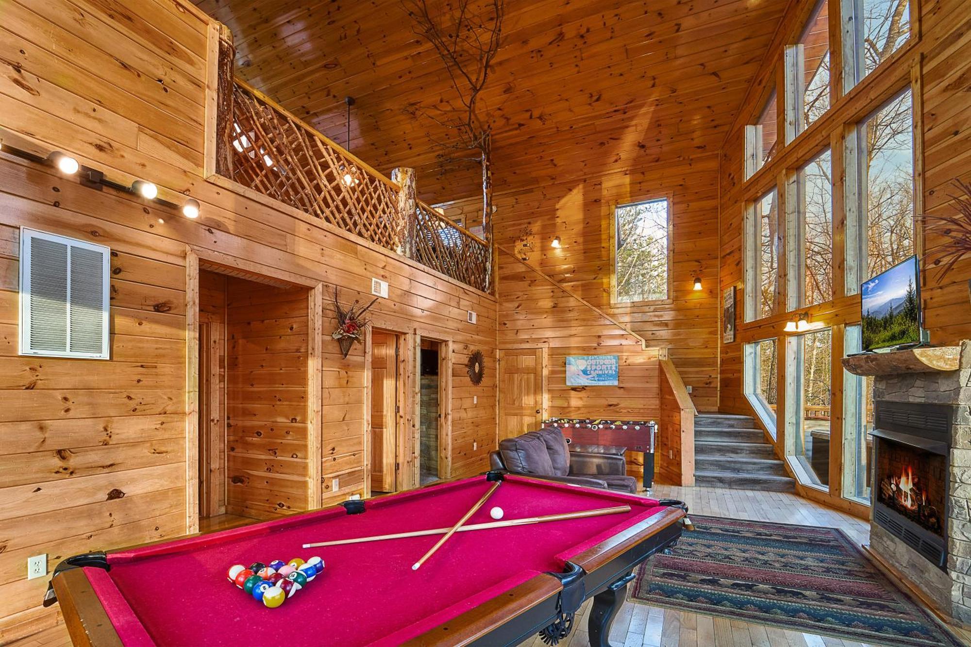 Snuggled Inn Holiday Home Gatlinburg Exterior photo
